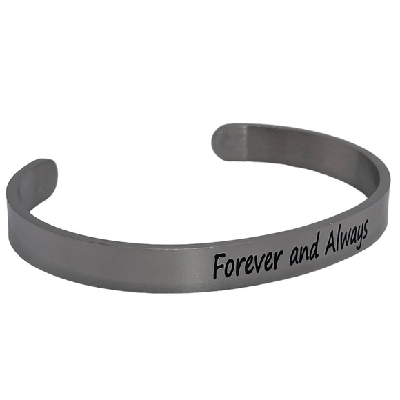 O.Riya stainless steel cuff bracelet I Love You Mom New with box - Picture 1 of 5